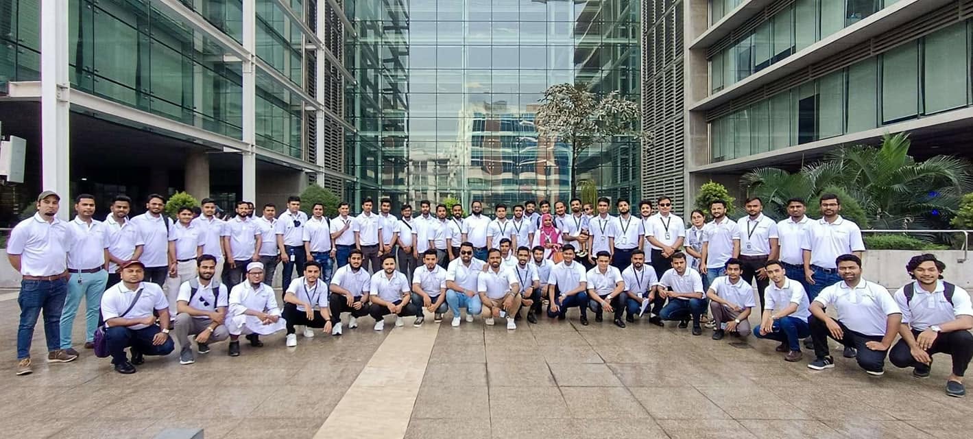 ISSL team on a corporate campus trip
